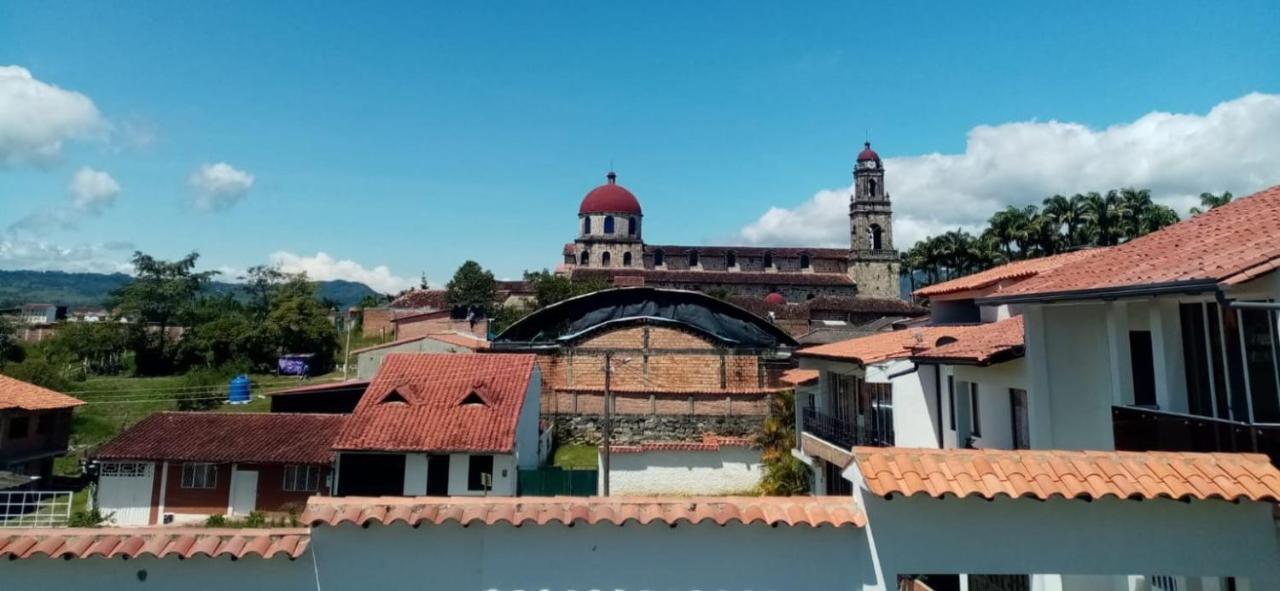 Guadalupe El Portal De Don Luis酒店 外观 照片